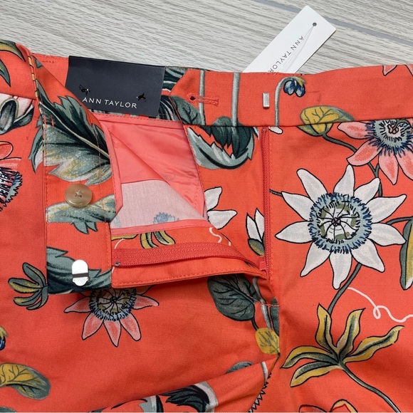 Ann Taylor Devin City Shorts Flat Front Chino Floral Orange Women’s size 6 New - Picture 6 of 13